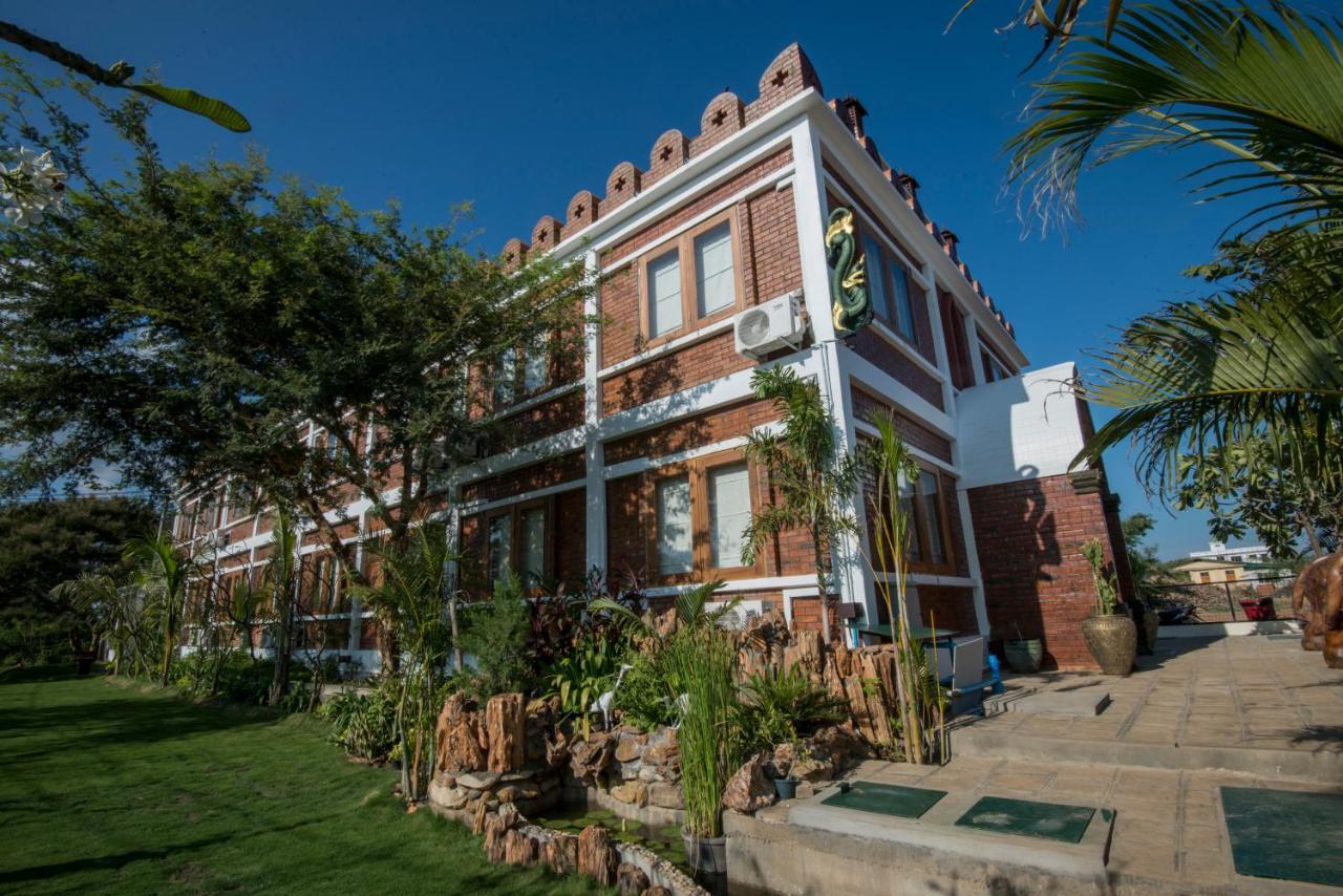 Bagan Vertex Hotel Exterior photo